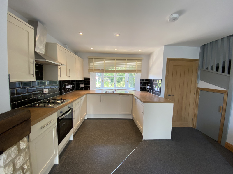 Cirencester, Gloucestershire, 1 Room Rooms,1 BathroomBathrooms,House,For Rent,1086