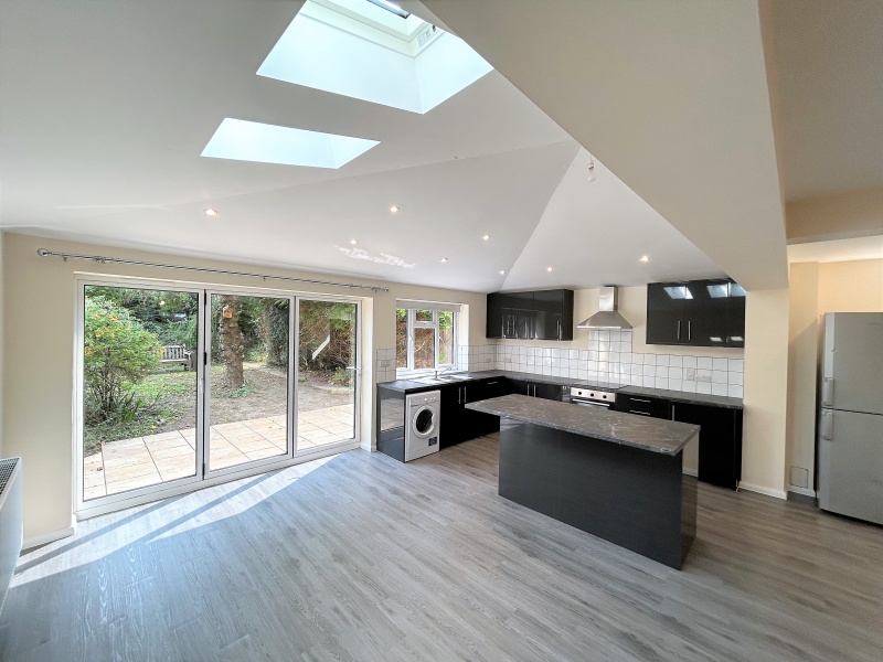 York Road, Oxford, Oxfordshire, 4 Rooms Rooms,2 BathroomsBathrooms,House,For Rent,York Road,1101