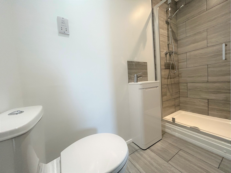 York Road, Oxford, Oxfordshire, 4 Rooms Rooms,2 BathroomsBathrooms,House,For Rent,York Road,1101