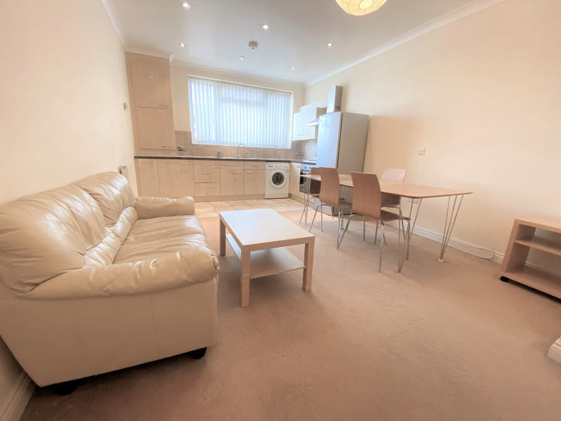 London Road, Oxford, Oxfordshire, 1 Bedroom Bedrooms, ,1 BathroomBathrooms,Apartment,For Rent,London Road,1103