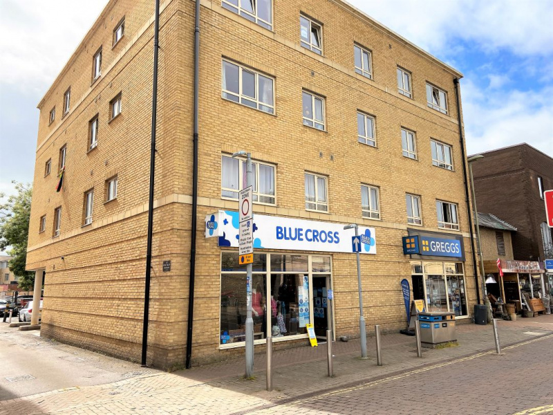 High Street, Kidlington, Oxfordshire, 1 Bedroom Bedrooms, ,2 BathroomsBathrooms,Apartment,For Rent,High Street,2,1014