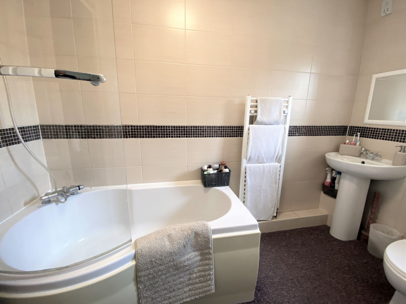 Bicester, Oxfordshire, 1 Room Rooms,1 BathroomBathrooms,House,For Rent,2,1027