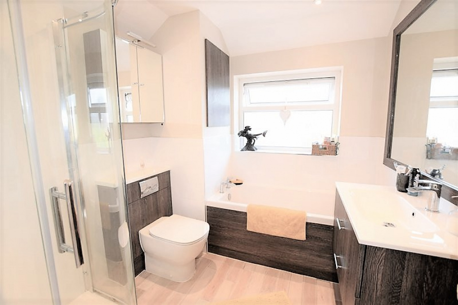 South Ave, Kidlington, Oxfordshire, 3 Rooms Rooms,1 BathroomBathrooms,House,For Rent,South Ave,1080