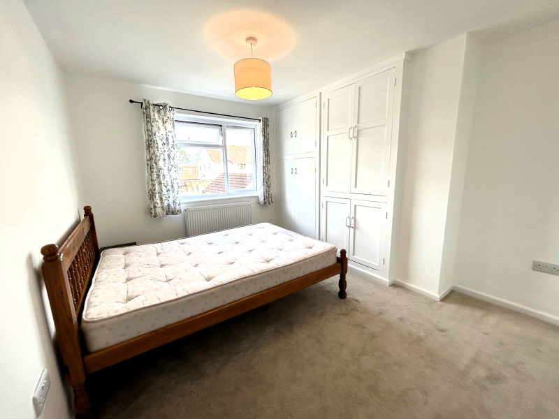 St Leonards Road, Oxford, Oxfordshire, 3 Rooms Rooms,1 BathroomBathrooms,House,For Rent,St Leonards Road,1083