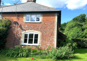Ermin St, St Mary, Berkshire, 2 Rooms Rooms,1 BathroomBathrooms,House,For Rent,Ermin St,1082